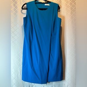 Gorgeous Calvin Klein Sleeveless Blue Sheath Dress